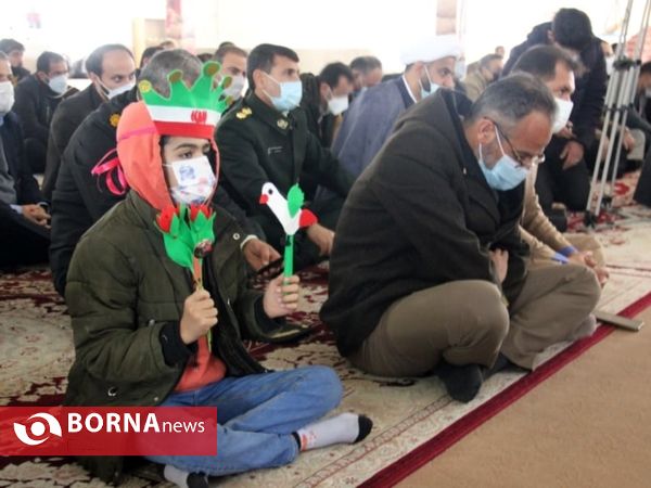 مراسم تجدید میثاق با شهدا و نواختن زنگ انقلاب در یاسوج