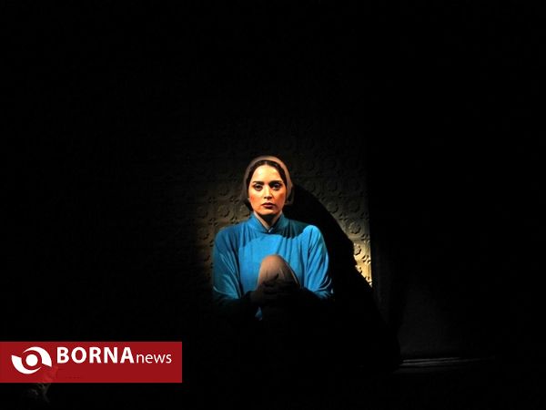 نمایش "فصل شکار بادبادکها"
