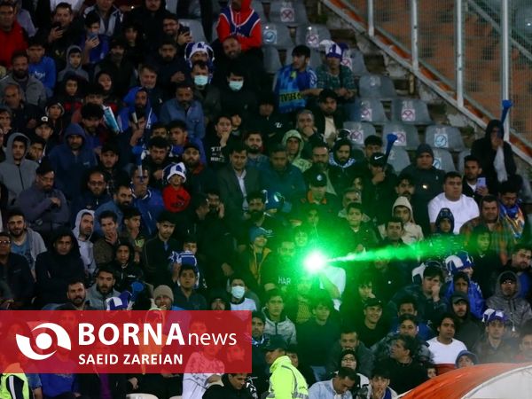 دیدار تیم های استقلال تهران - ذوب آهن اصفهان