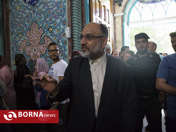 انتخابات ریاست جمهوری و شورای شهر و روستا در حسینیه ارشاد - 3