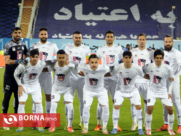 دیدار تیم های استقلال و ذوب آهن