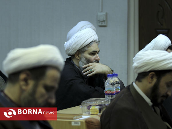 نشست بازخوانی چهل سال ورزش