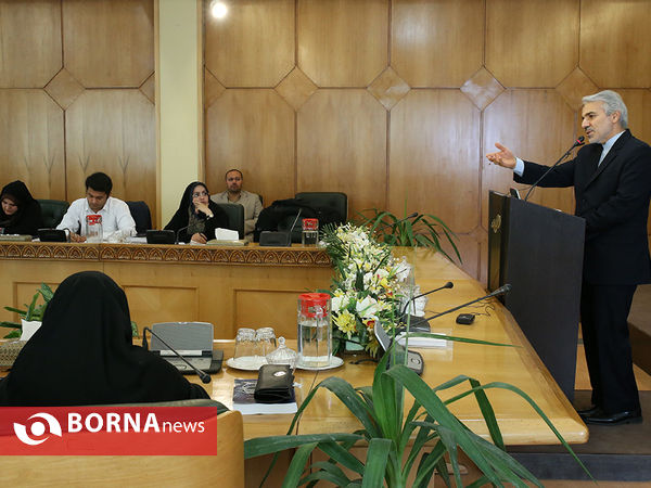آخرین نشست خبری سخنگوی دولت در سال 1395