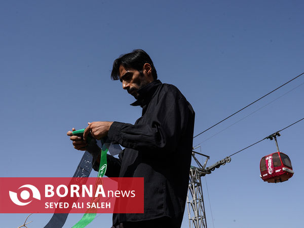صعود بر بلندای تهران با پرچم سیدالشهدا