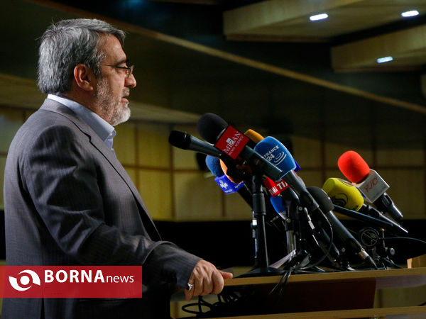 نشست خبری وزیر کشور در ستاد انتخابات کشور