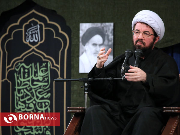 آخرین شب مراسم عزاداری حضرت فاطمه‌زهرا (س) در حسینیه امام خمینی(ره)