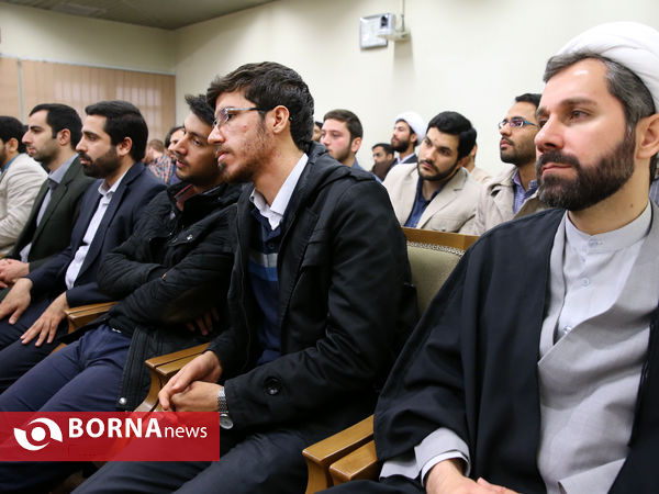 دیدار دانشجویان بسیجی مدال‌آوردانشگاه شریف با رهبر انقلاب