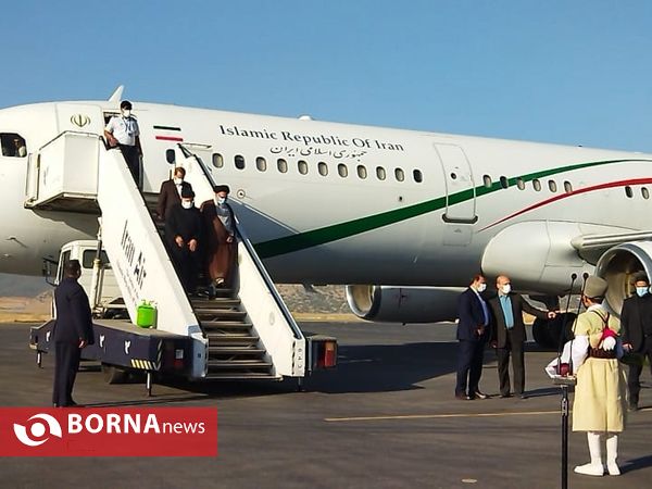 رئیس جمهور دقایقی پیش در پنجمین سفر استانی خود وارد استان کهگیلویه و بویراحمد شد