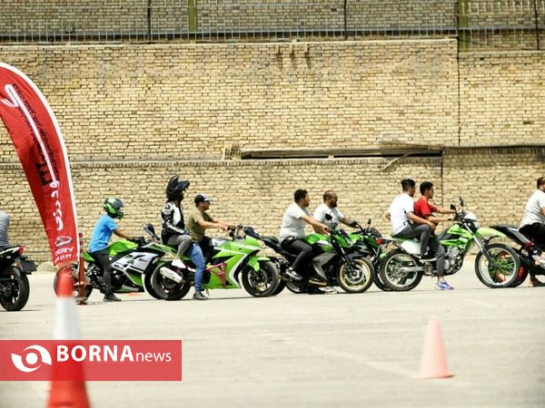 همایش  موتوسواران حرفه ایی- غرب تهران