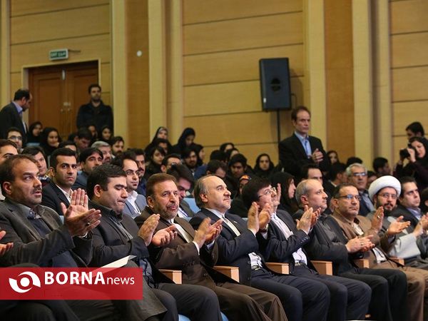 هم اندیشی صمیمانه جوانان با دولت