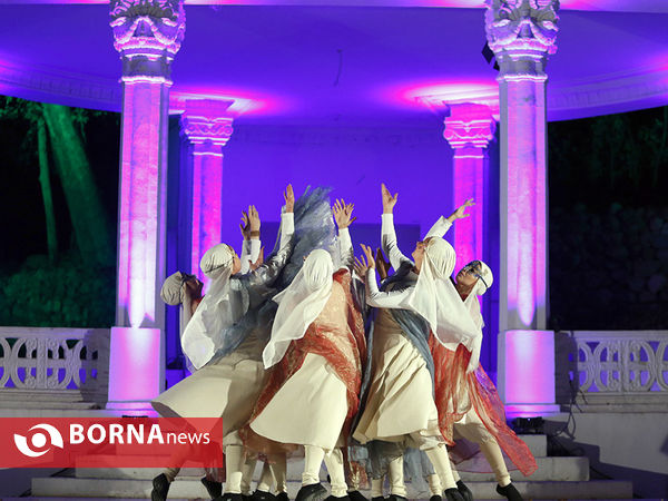نمایش "شمس پرنده"