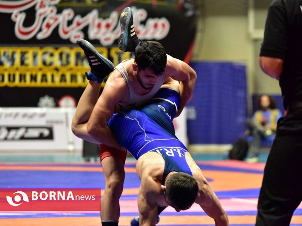 مسابقات کشتی آزاد قهرمانی آذربایجان غربی