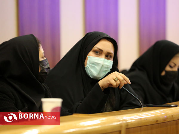 نشست خبری استاندار فارس به مناسبت دهه فجر