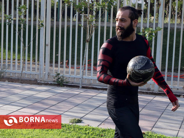 تمرین تیم فوتبال ستارگان ایران