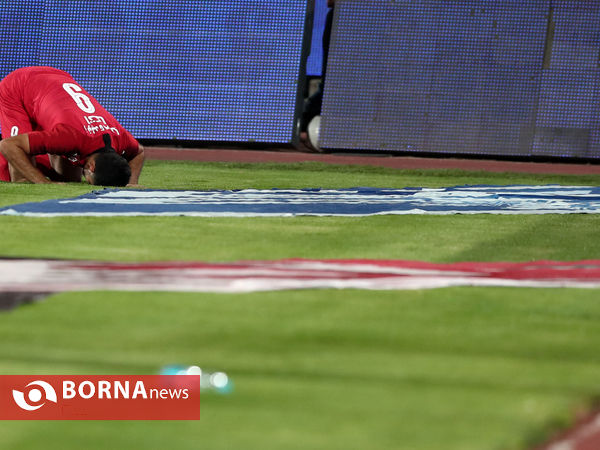 دیدار تیم های پرسپولیس تهران - پارس جنوبی جم