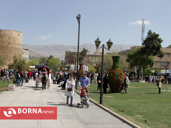 میهمانان نوروزی در ارگ کریمخان