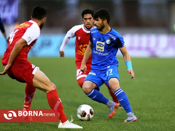 دیدار تیم های فوتبال سپیدرود رشت- استقلال تهران