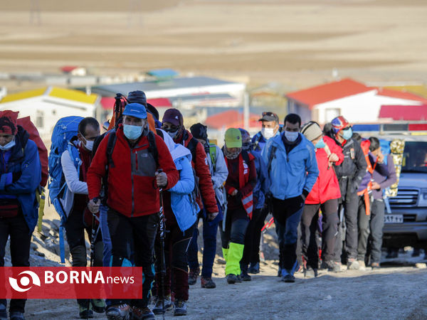 صعود زمستانی کوهنوردان استان مرکزی