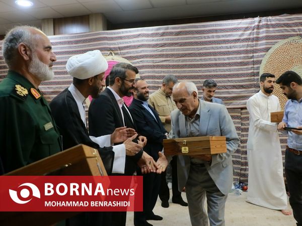 نشست هم اندیشی شیوخ عشایر منطقه آزاد اروند با مسوولان