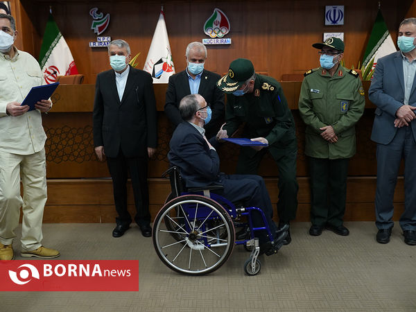 مراسم بزرگداشت روز شهید و تجلیل از ایثارگران وزارت ورزش و جوانان