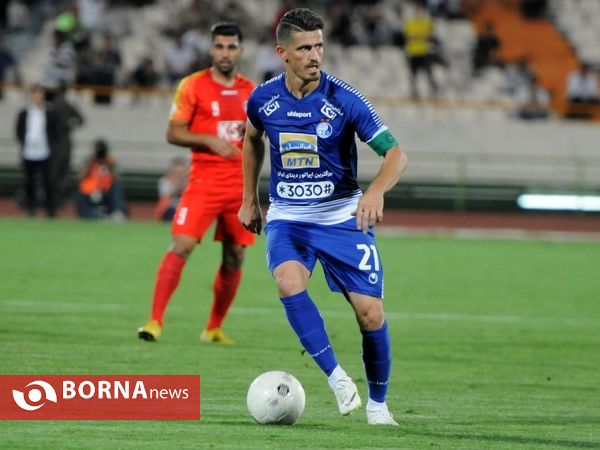 دیدار تیم های فوتبال استقلال- فولاد خوزستان