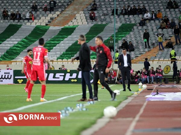 دیدار تیم های فوتبال پرسپولیس - آلومینیوم