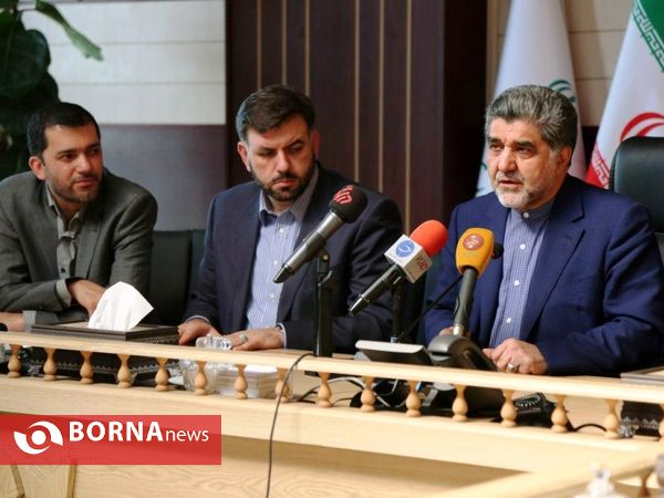 نشست صميمانه استاندار تهران با اصحاب رسانه
