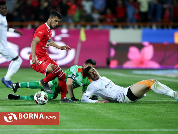دیدار تیم های پرسپولیس تهران - سایپا