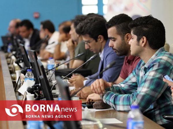 نشست خبری مدیرکل ورزش و جوانان استان اصفهان