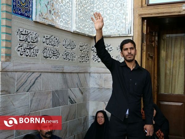 آيين تعويض پرچم گنبد منور رضوی