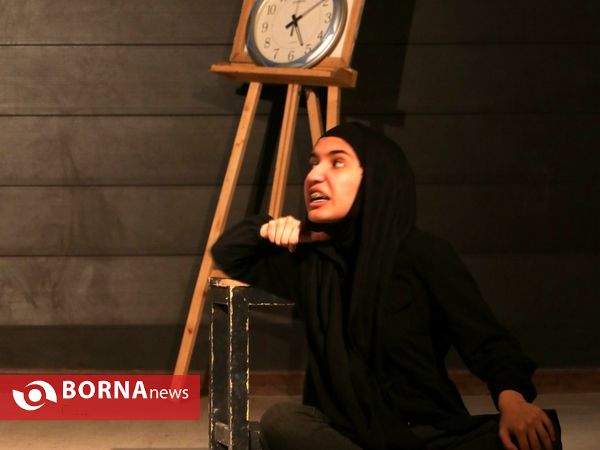 اجرای نمایش های کوتاه "مدل" و "کودک همسر"