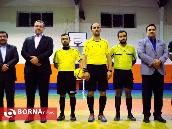 برگزاری فوتسال بین احزاب