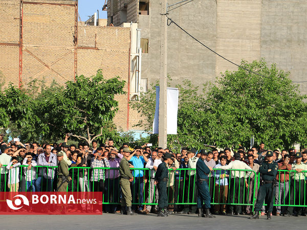 اجرای حکم اعدام علنی قاتل طلا فروشی در مشهد