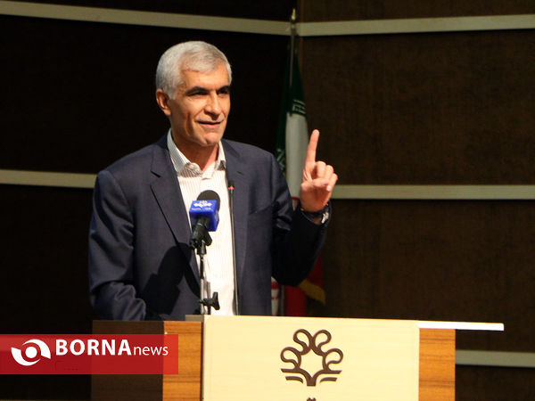 گردهمایی سراسری  منتخبین دوره پنجم شوراهای اسلامی شهر های استان فارس