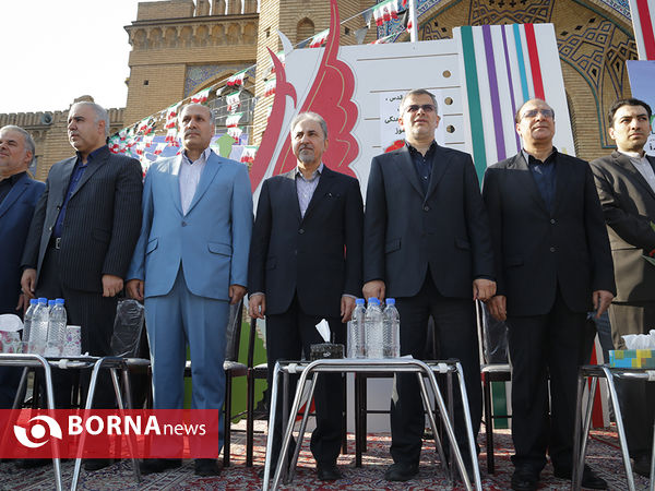 آغاز سال تحصیلی با حضور شهردار تهران