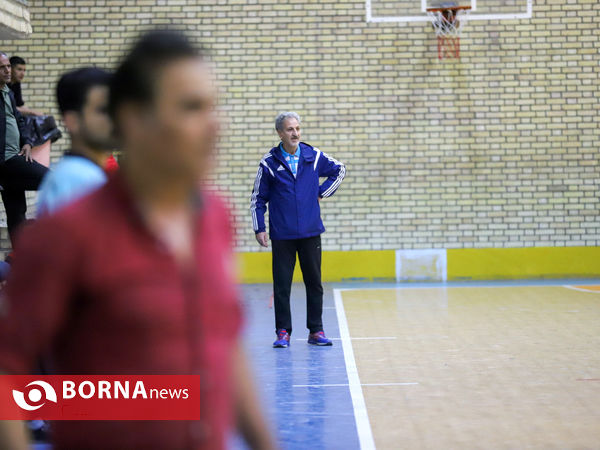 مسابقات فوتسال پیشکسوتان جام رمضان