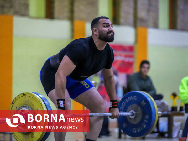 مسابقات وزنه برداری کارگری