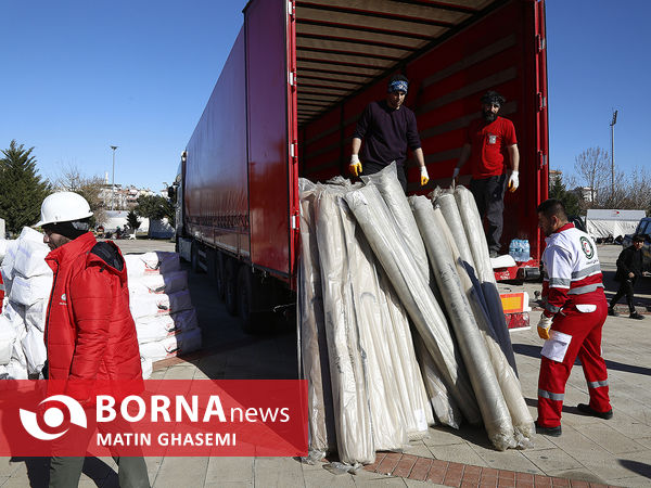 کمک‌رسانی هلال‌احمر در مناطق زلزله‌زده ترکیه
