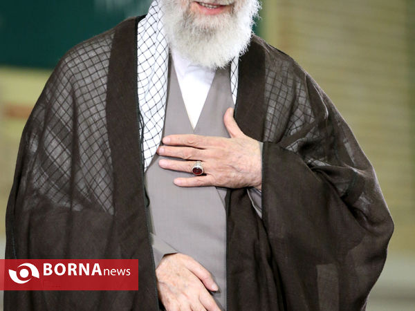 دیدار رهبر معظم انقلاب با جمعی از دانشجویان