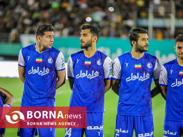 در حاشیه دیدار تیم های فوتبال آلومینیوم - استقلال