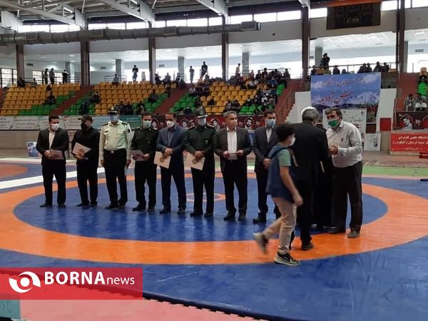 برگزاری مسابقات کشتی آزاد نونهالان کشور در الیگودرز