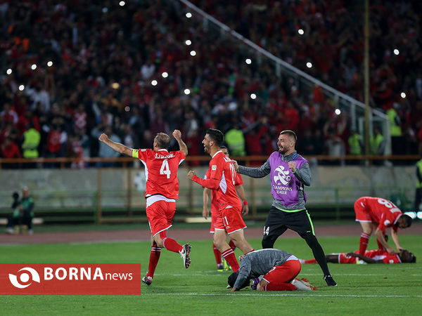 دیدار تیم های فوتبال پرسپولیس - السد