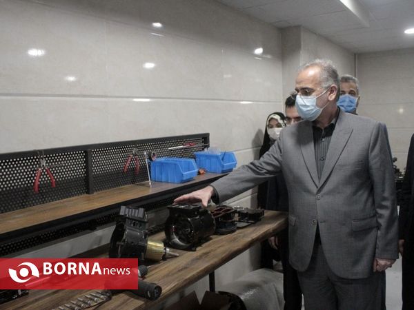 آغاز افتتاح پروژه های صنعتی، سرمایه گذاری و گردشگری منطقه آزاد انزلی