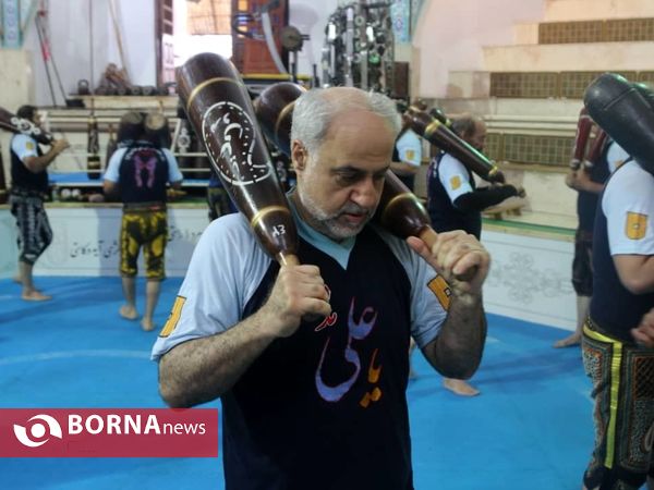 تجلیل از آتش نشانان لاهیجان در  روز خانه علی ابن ابیطالب