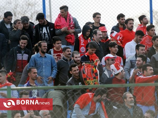 دیدار تیم پیکان- پرسپولیس