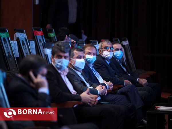 تجلیل از رتبه های برتر آزمون سراسری