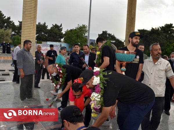 جشن قهرمانی تیم بسکتبال شهرداری گرگان