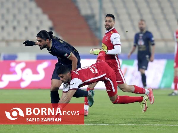 دیدار تیم های پرسپولیس تهران - نساجی مازندران