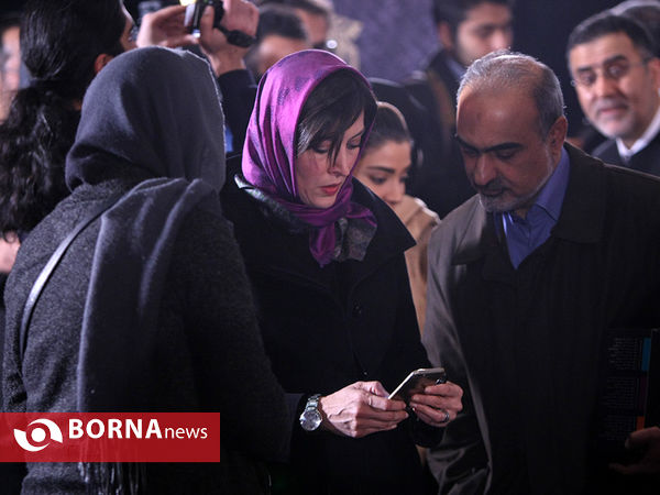 رونمایی از مجموعه بر بال سیمرغ