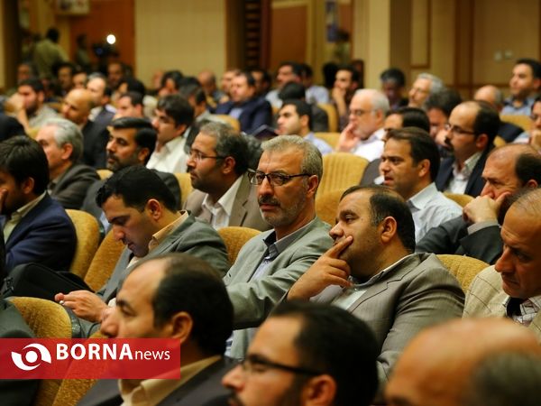 تجلیل از جهادگران نمونه جهاد دانشگاهی